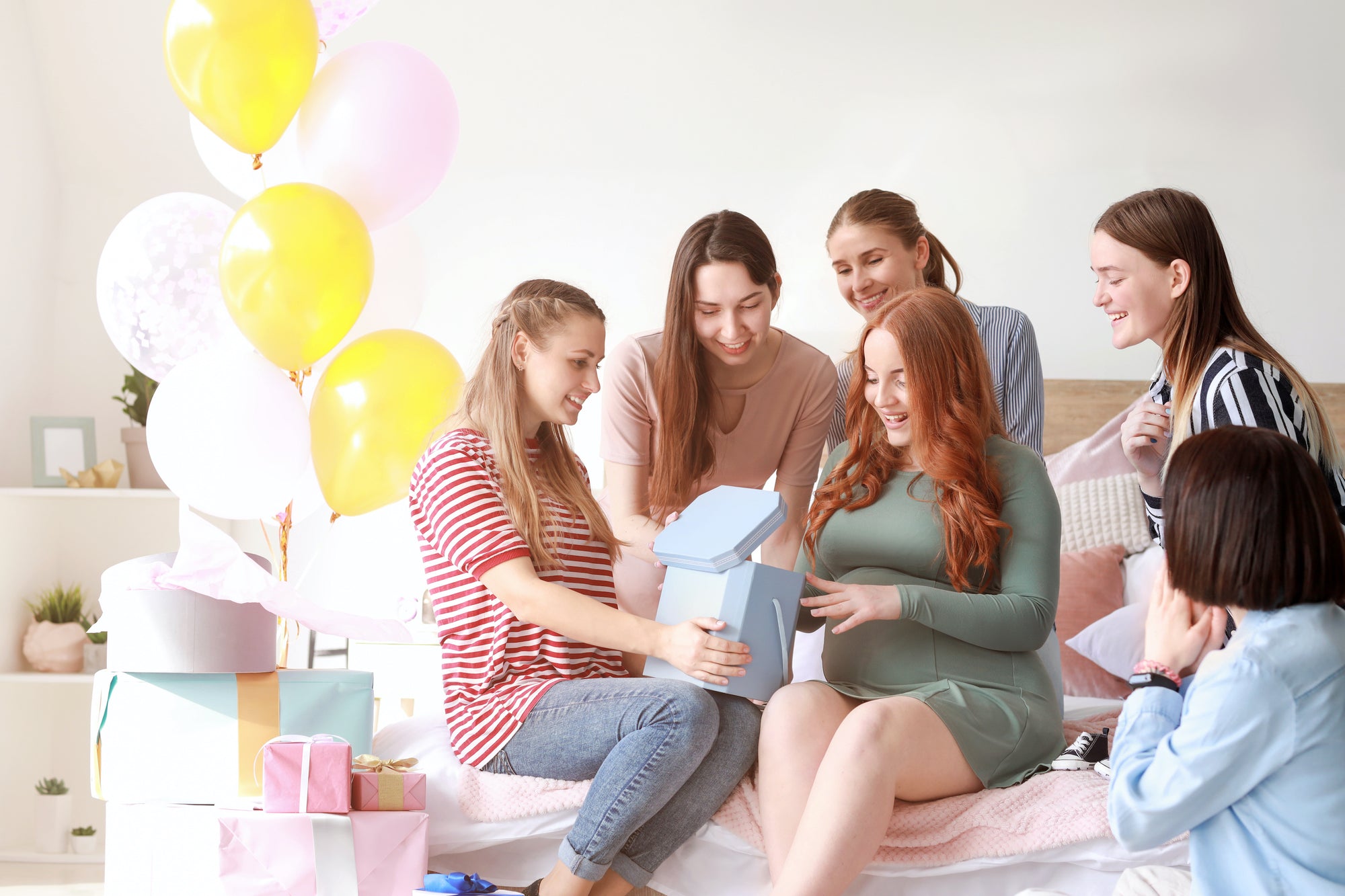 The Do's and Don'ts of Creating a Baby Registry